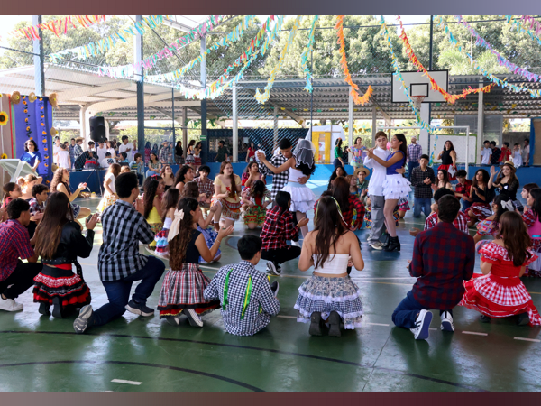 CEA promove Festa Julina 2026 com tema da Copa do Mundo e fortalece a convivência, a cooperação e o espírito esportivo entre estudantes