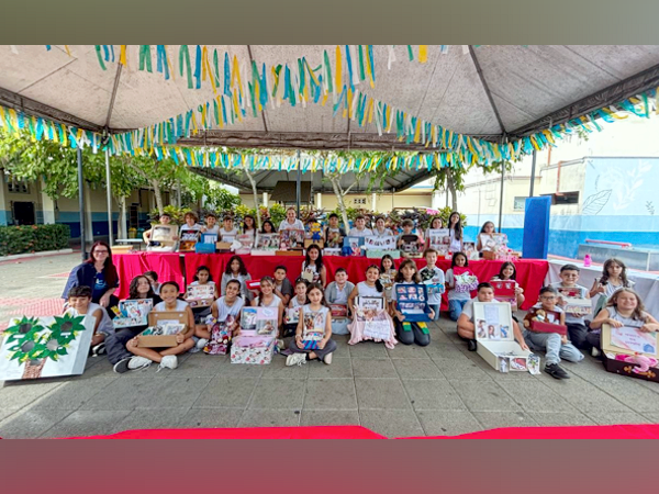 Alunos dos 5º Anos do CEA transformam memórias em arte e preservam histórias familiares no projeto “Meu Museu”