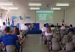 Palestra realizada de forma escalonada com os alunos do Ensino Médio. Foto: Divulgação