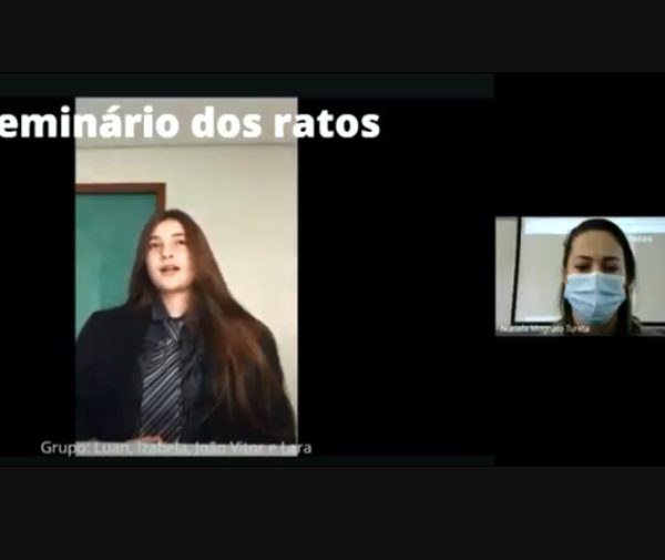 Os alunos do 9º Ano do Ensino Fundamental ao Médio realizaram a primeira edição do "CEA Literário". Foto: Divulgação